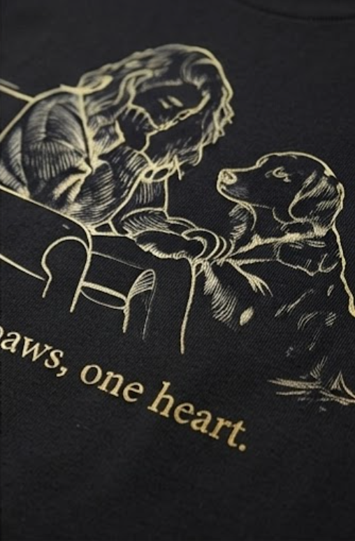 Four Paws, One Heart Dog Lover T-Shirt – Heartfelt Pet Graphic Tee